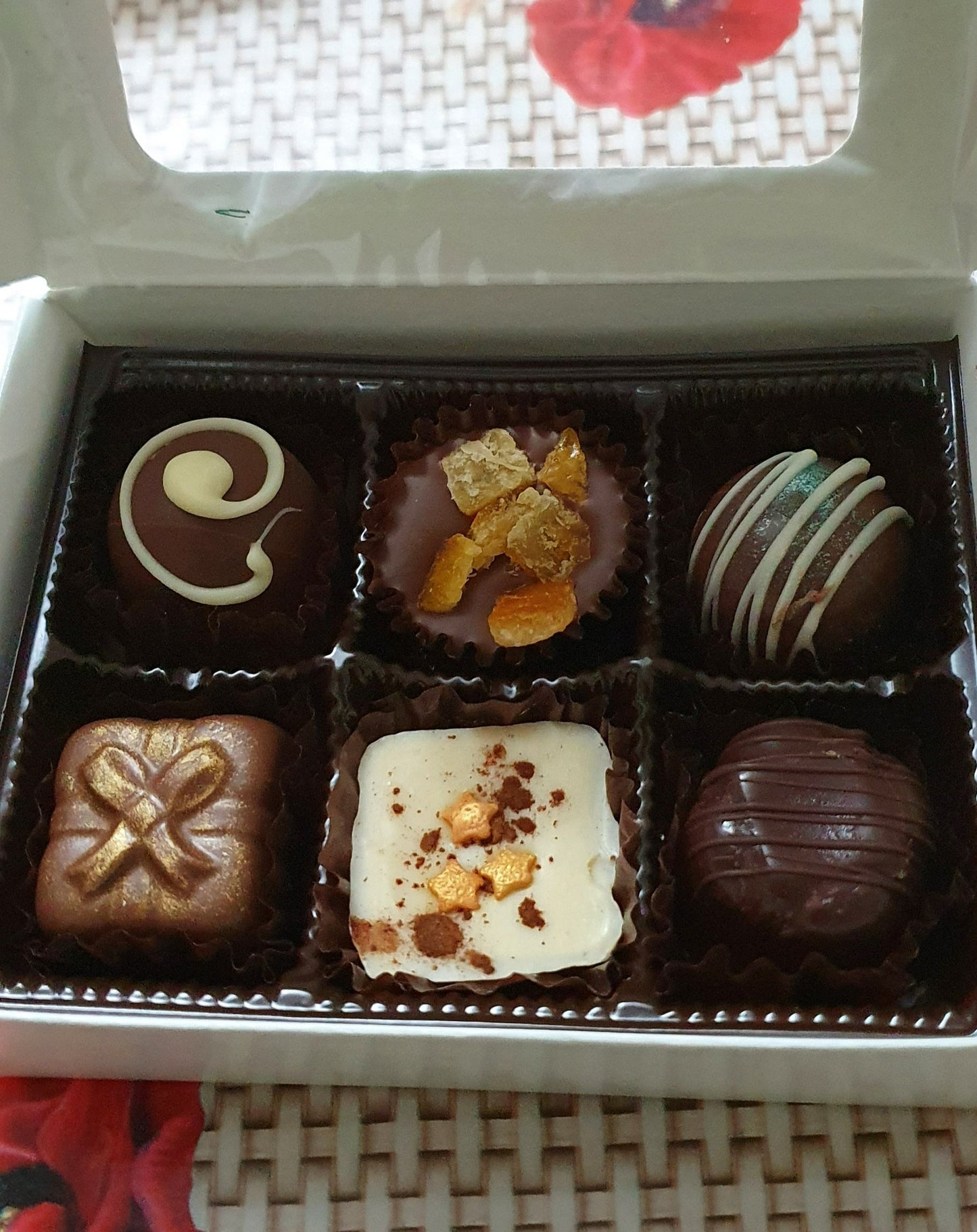 Box 6 Christmas Chocolate Truffles