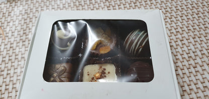 Box 6 Christmas Chocolate Truffles