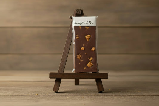 Chocolate bar topped with crunchy honeycomb