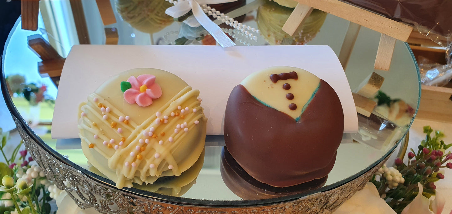 Bride & Groom Chocolate Oreos